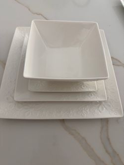 Set 12 tableware 2 dls each