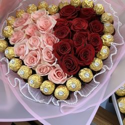 Valentine’s Arrangements