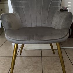 Velvet Accent Chair 