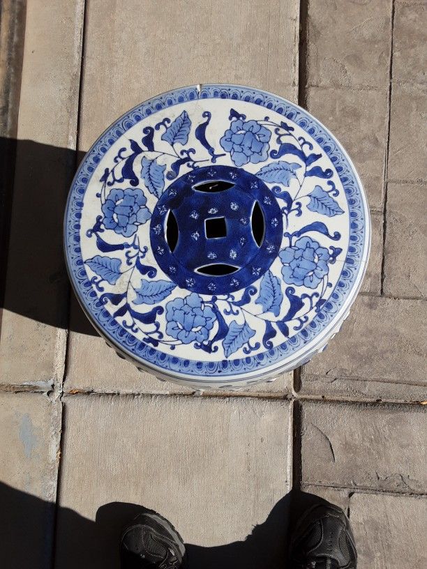 Chinese Stool