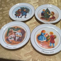 Vintage Avon Christmas Memories Series Plates