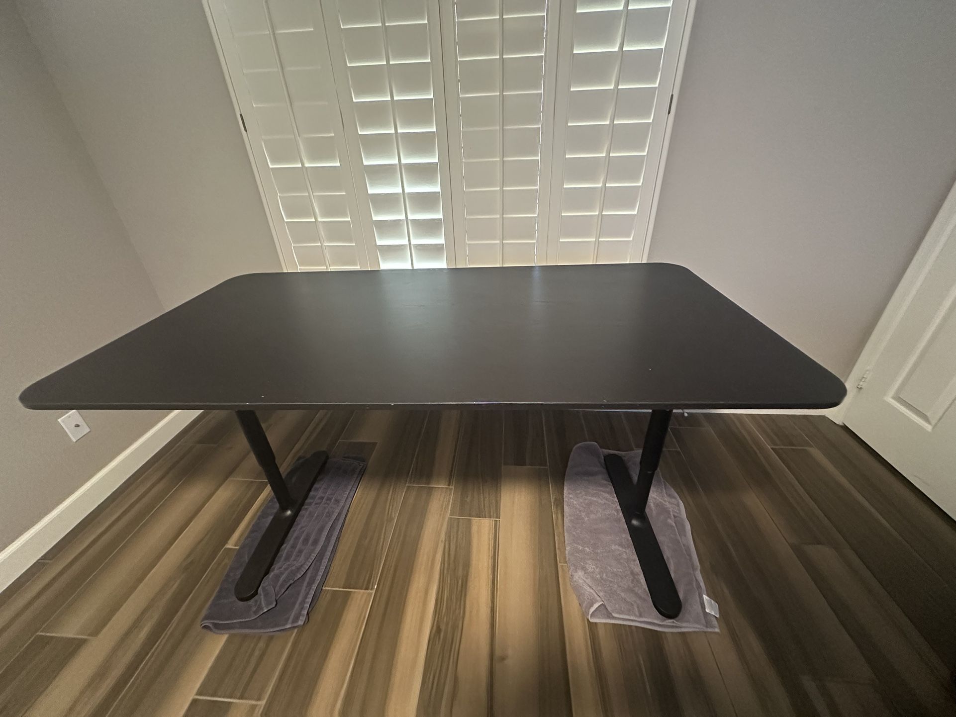 Free  Adjustable desk Or Craft Table 