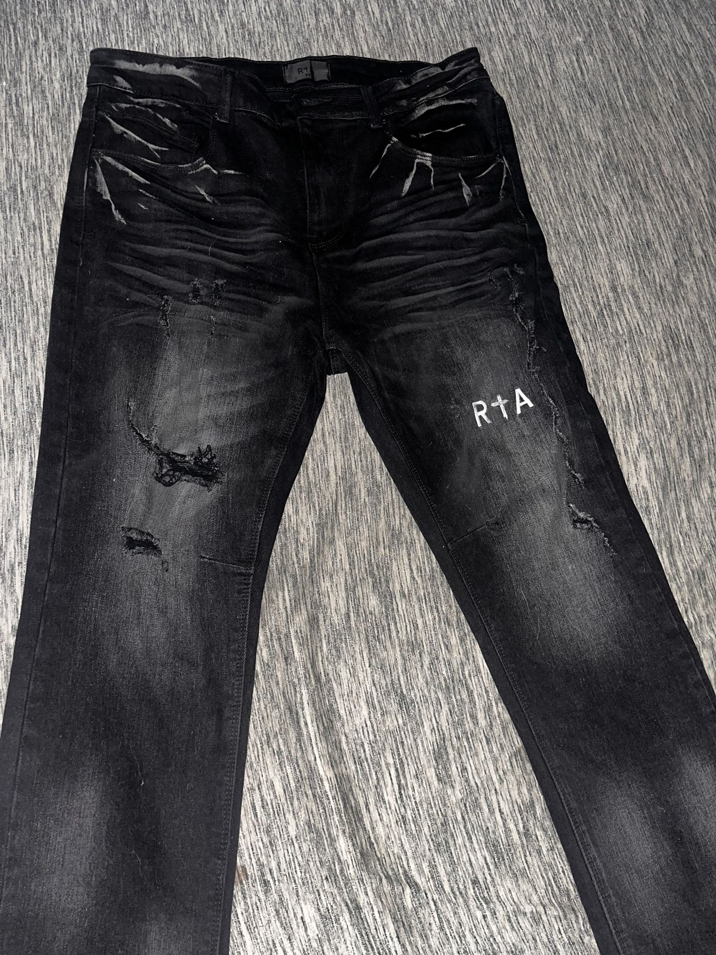 RTA JEANS SIZE 34