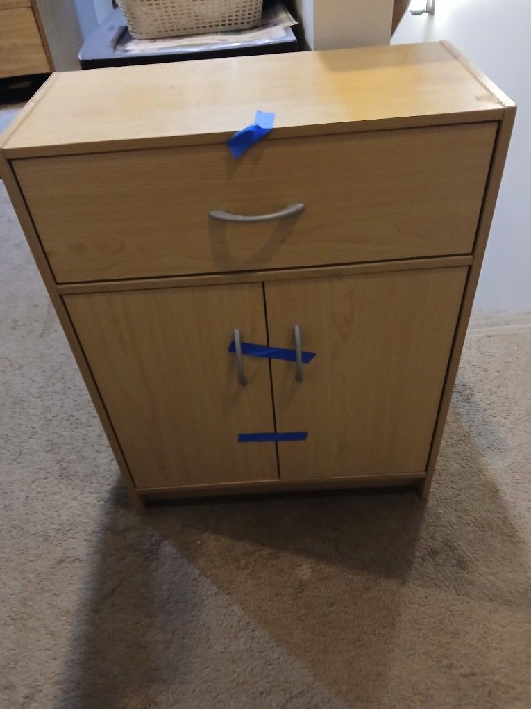 Free Desk And Small Cabinet 