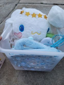 Hello Kitty And Friends Gift Baskets