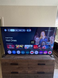 65” TCL 4K UHD TV w/ Wall Mount