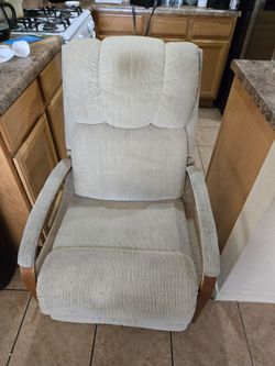 Free recliner