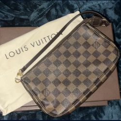 Authentic Louis Vuitton Damier pouchette,