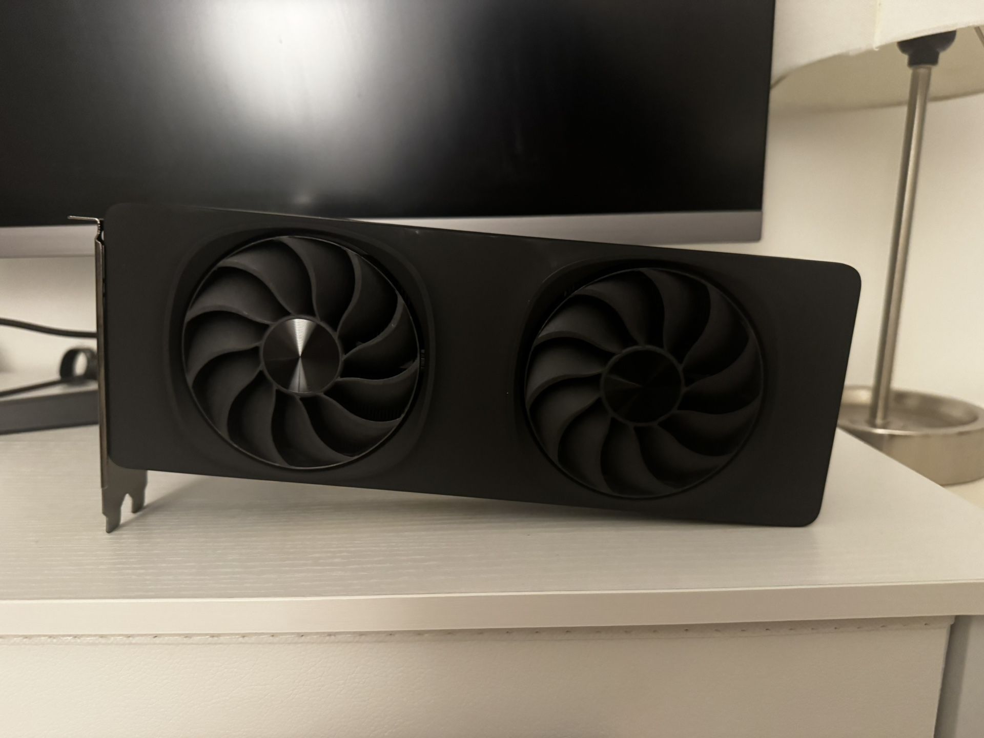 Intel Arc B580 Limited Edition 12 GB