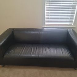 Lether Couch 