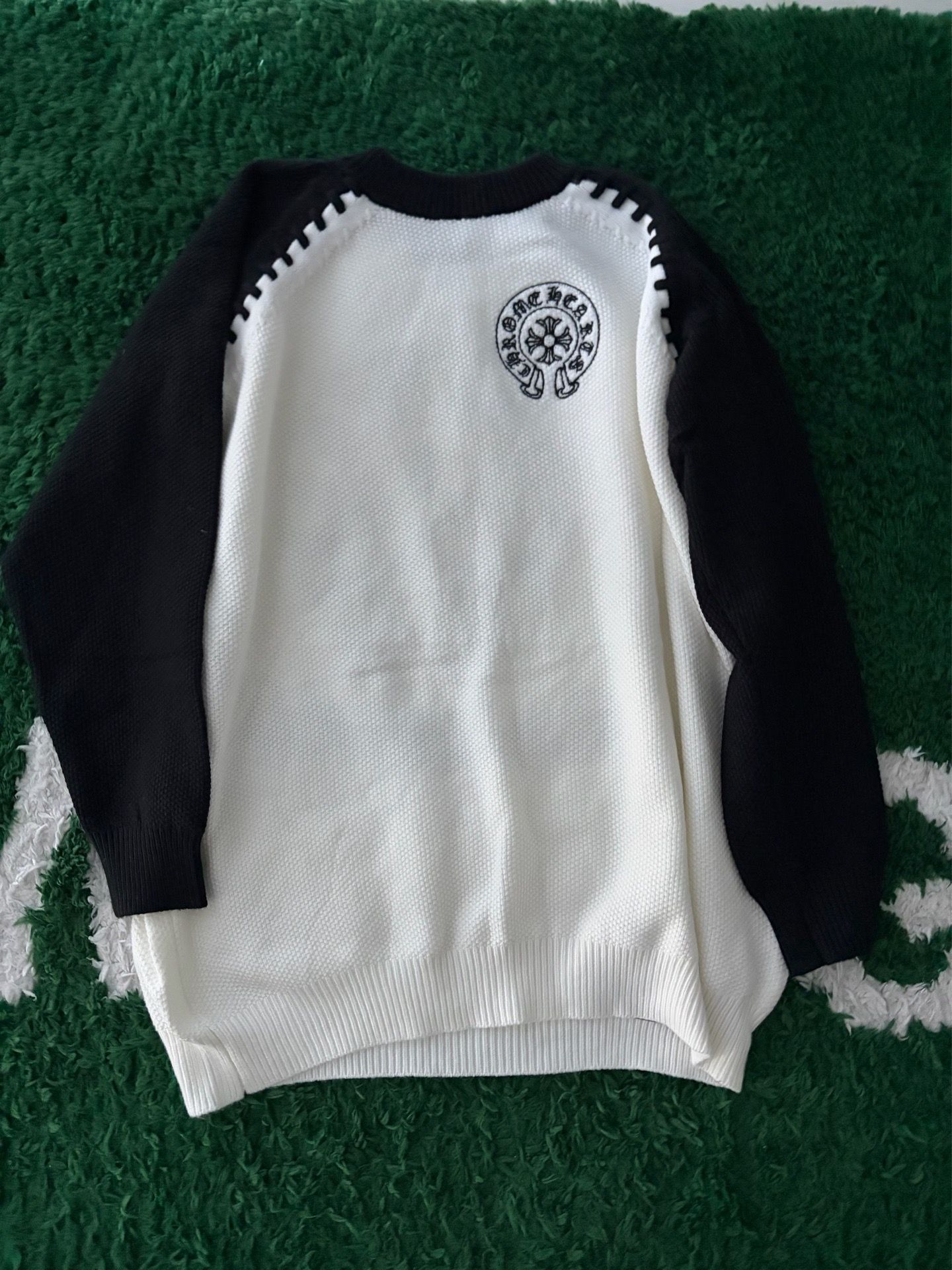 Knitted cashmere ch longsleeve