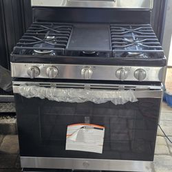 New Gas Kitchen 5 Burners With Oven General Electric
