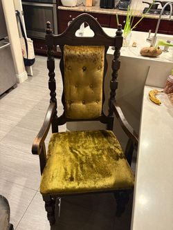 set of dining chairs