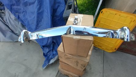 1953 Chevy Car Grill Guard. See Pixs 