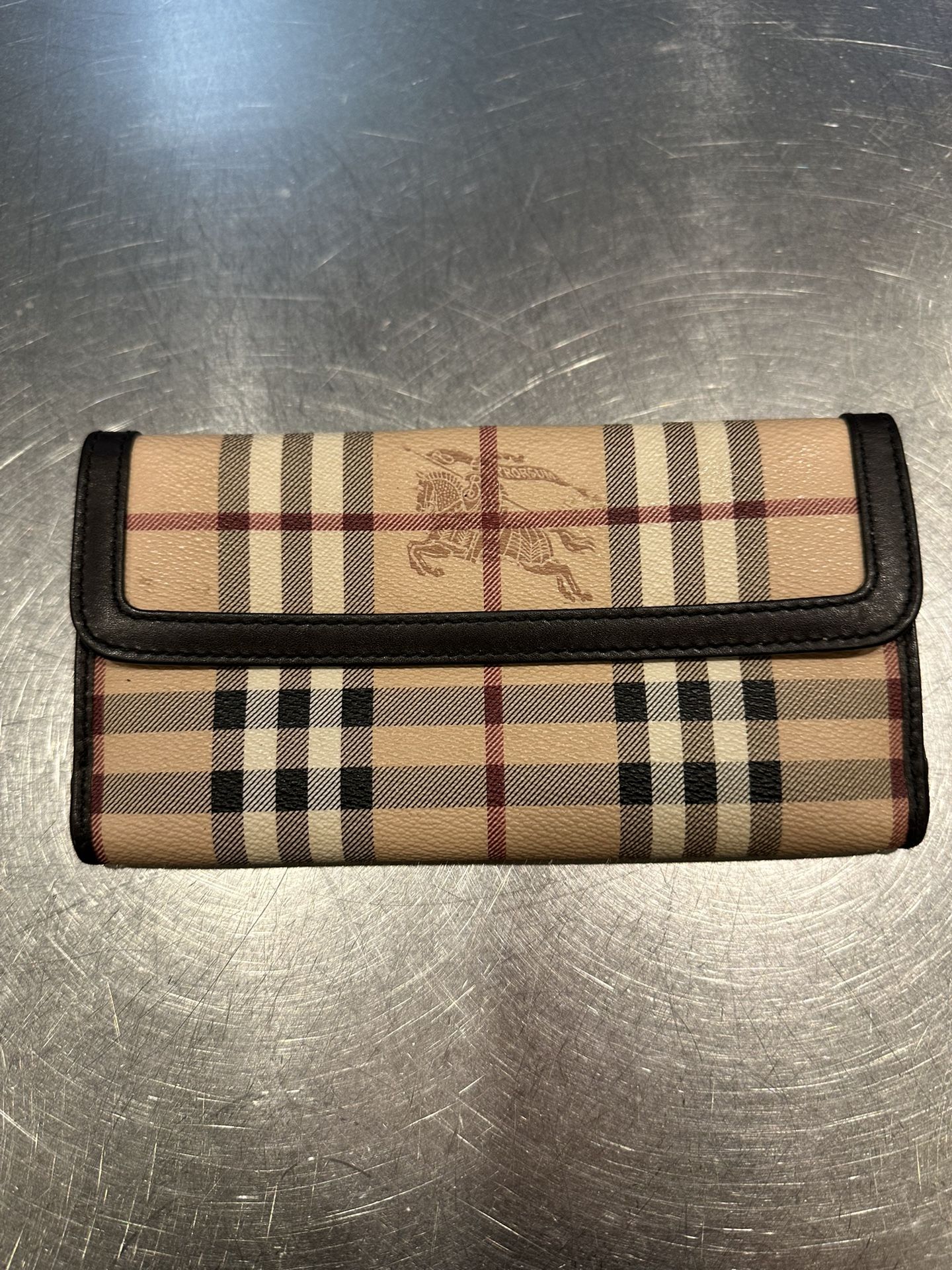 Burberry Woman’s Wallet 