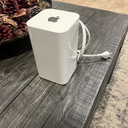 Apple Airport Extreme Base Station