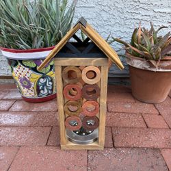 Lantern With Puck Light 