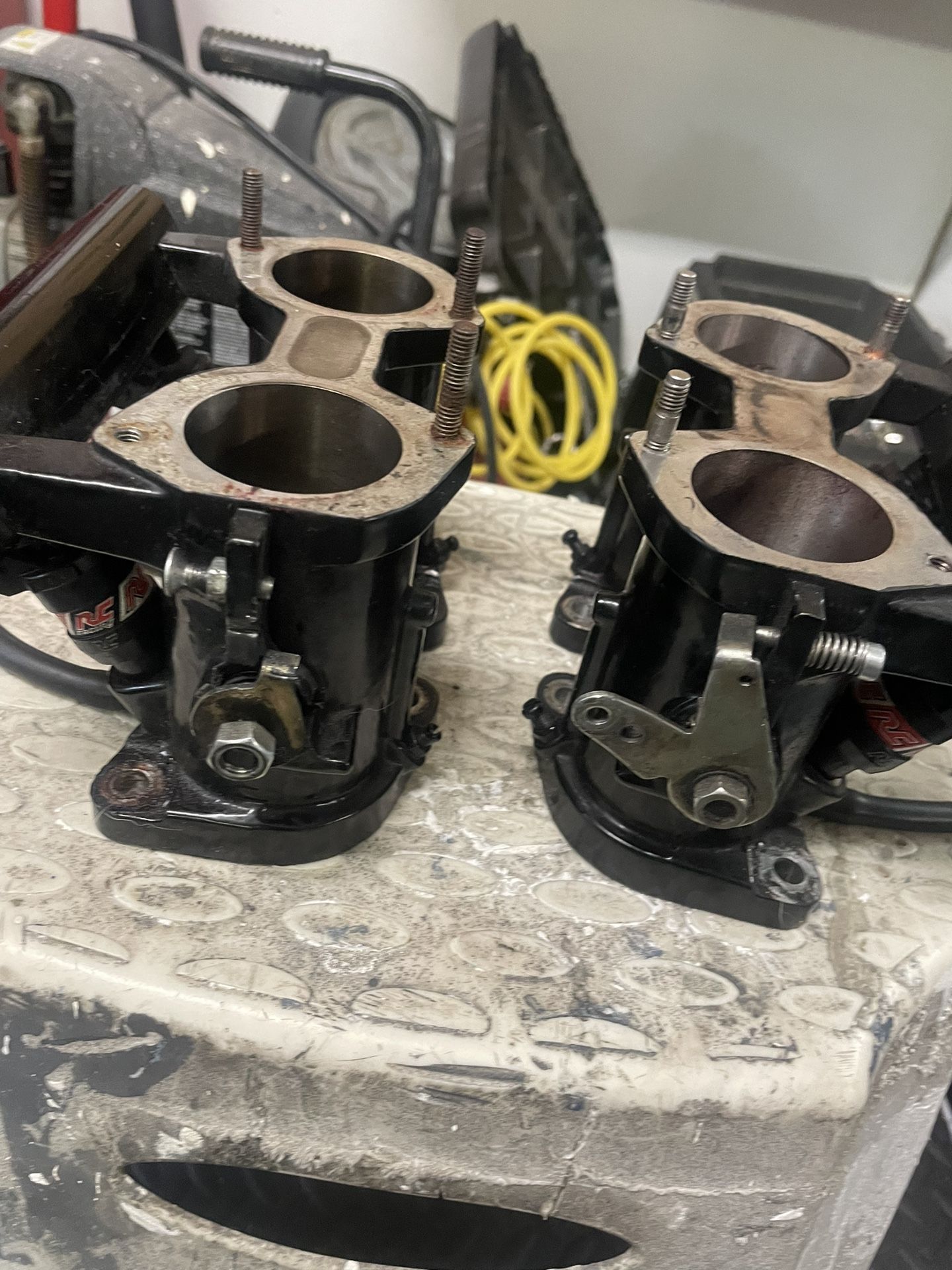 Weber IDF Dual Throttle Bodies