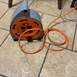 Plug Outlet Thing 