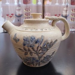 Studio Pottery Handmade Teapot Loose Leaf Tea Internal Strainer