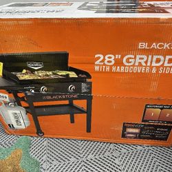 Blackstone Original Outdoor Griddle, 2-Burner 28" Propane Flat Top Grill