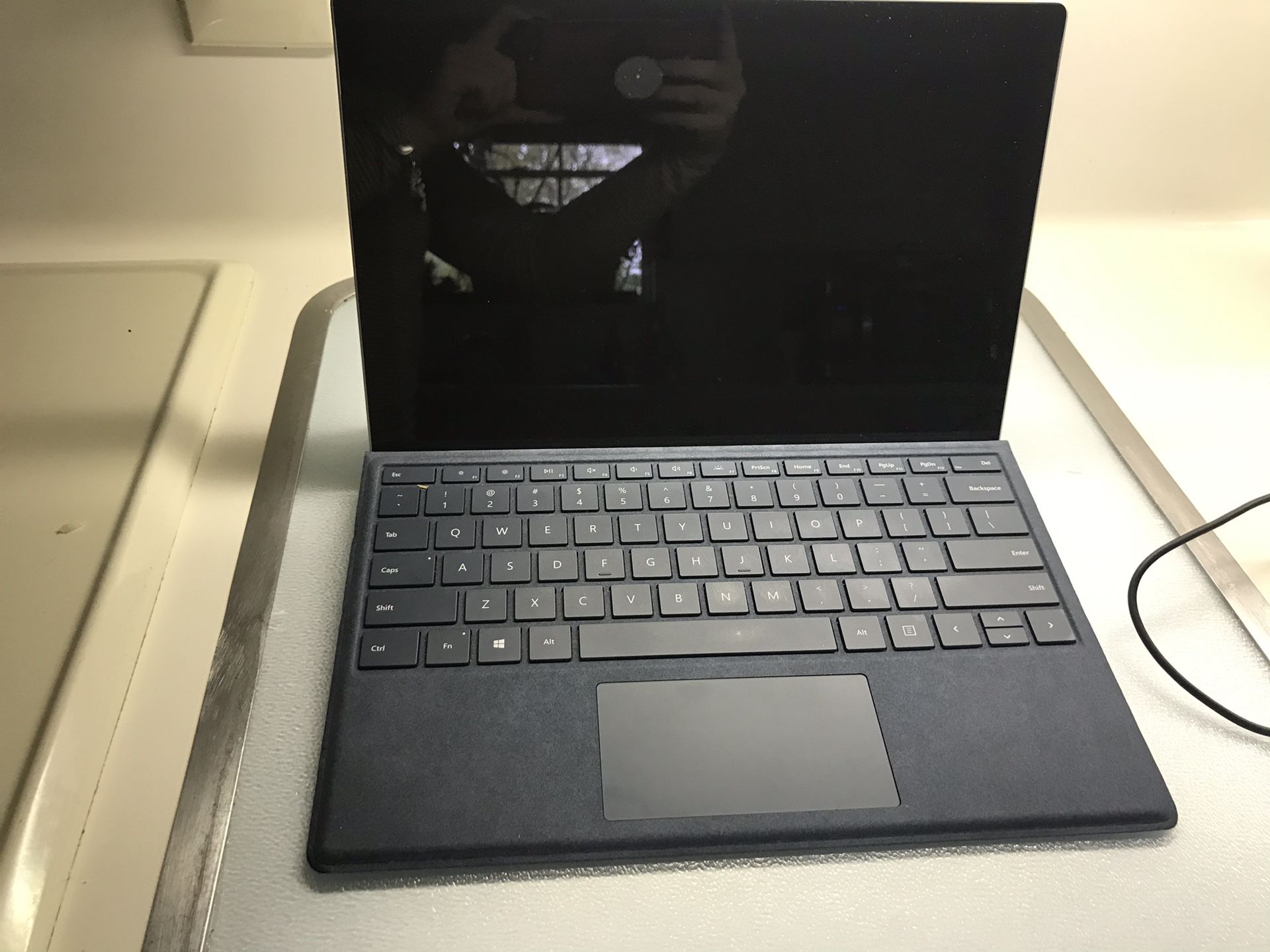 Microsoft Surface Pro 5th Gen (2017)