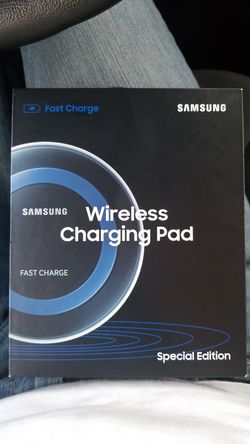 Samsung Wireless Charging Pad MINT NEW