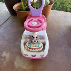 Minnie Mouse Ride On 