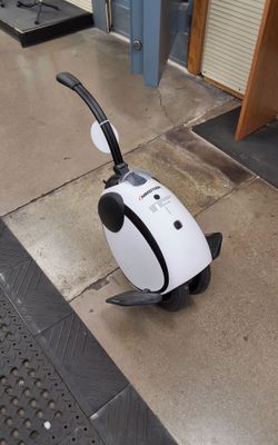Inmotion E20 Electric Unicycle with Handle