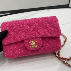 Chanel Pink Tweed Bag 