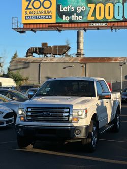 Ford F-150 Crew Cab Pickup Truck