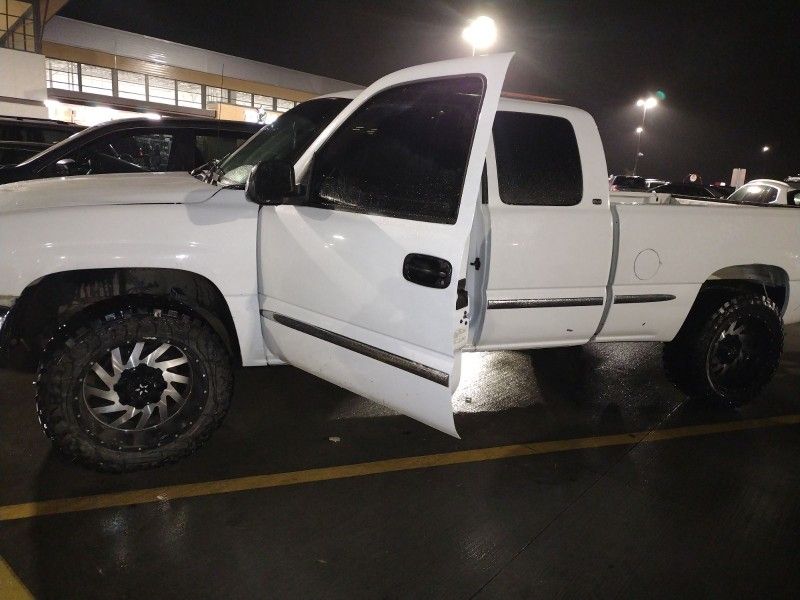 Lookin For Trades Or Cash