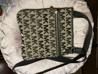 Michael Kors Crossbody Bag 