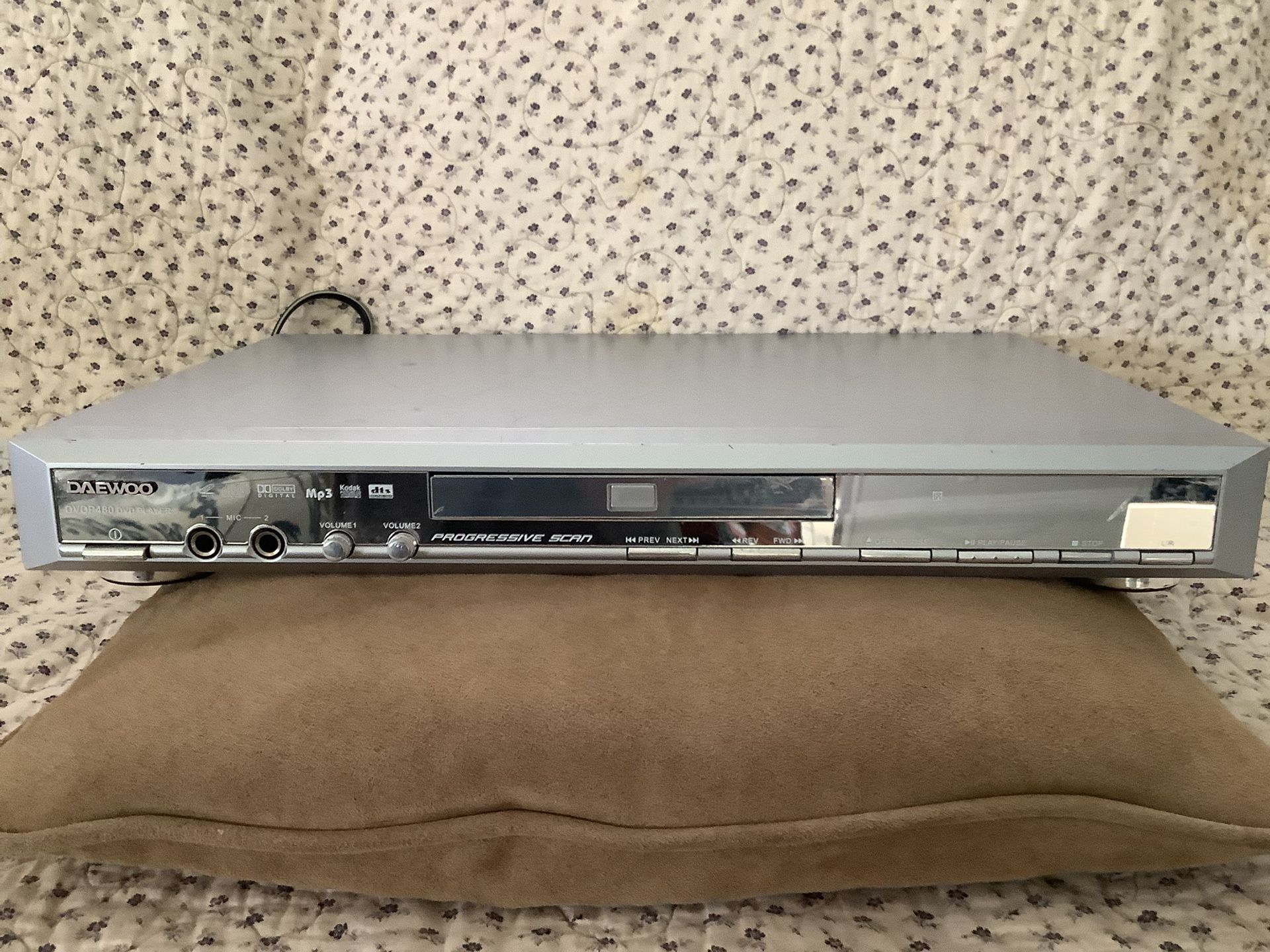DAEWOOD DVD 480 DVD PLAYER 