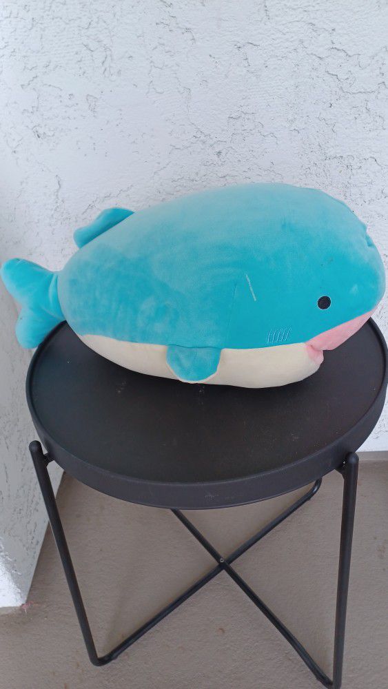 Cute Whale Plushie