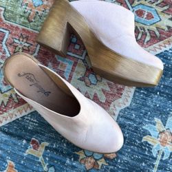 Free People Clog