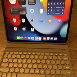 iPad Pro 12.9" (5th Gen) 256GB | WiFi + Cellular | ZAGG Keyboard