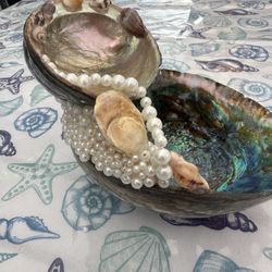 Mermaid Jewelry Tower