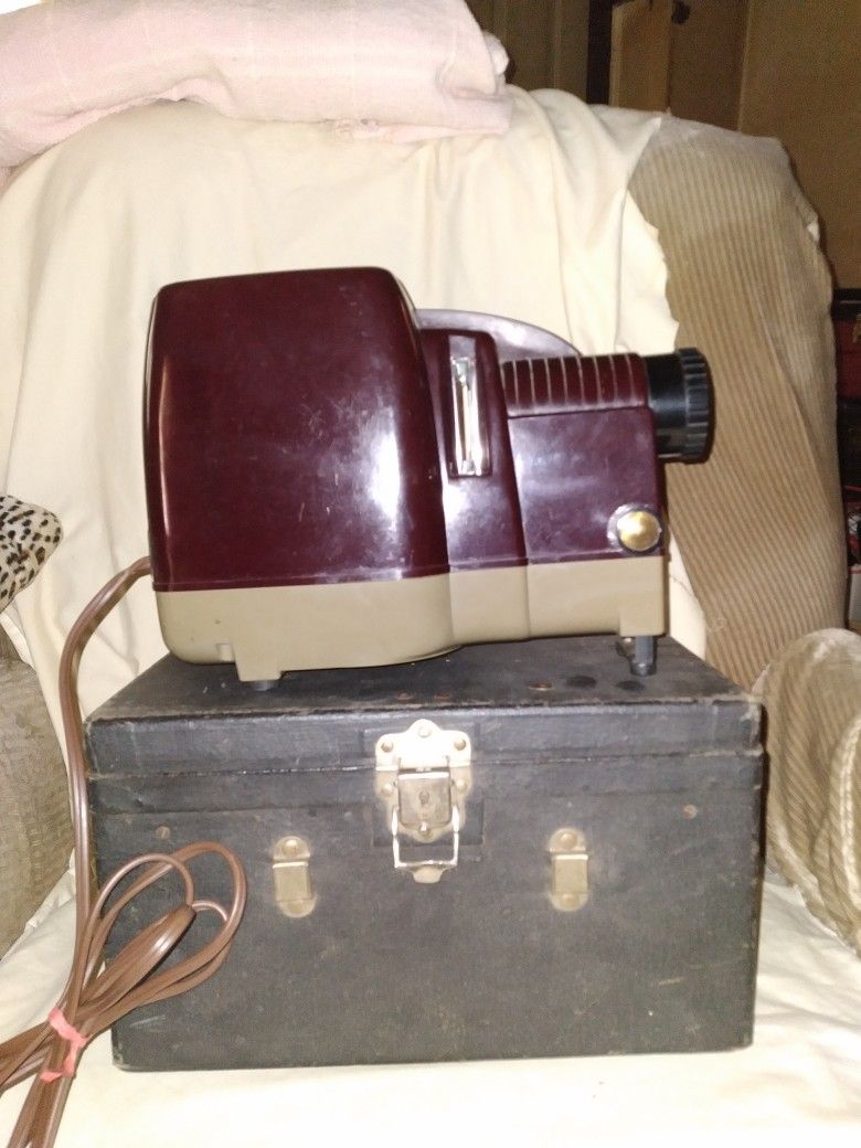 VTG Slide Projector 