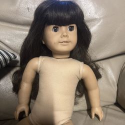 Pleasant Company American Girl Doll 18 in 