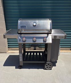 Weber Genesis 3 Burner Propane Gas Bbq Grill