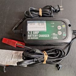 DELTRAN 4.5 AMP BATTERY CHARGER 