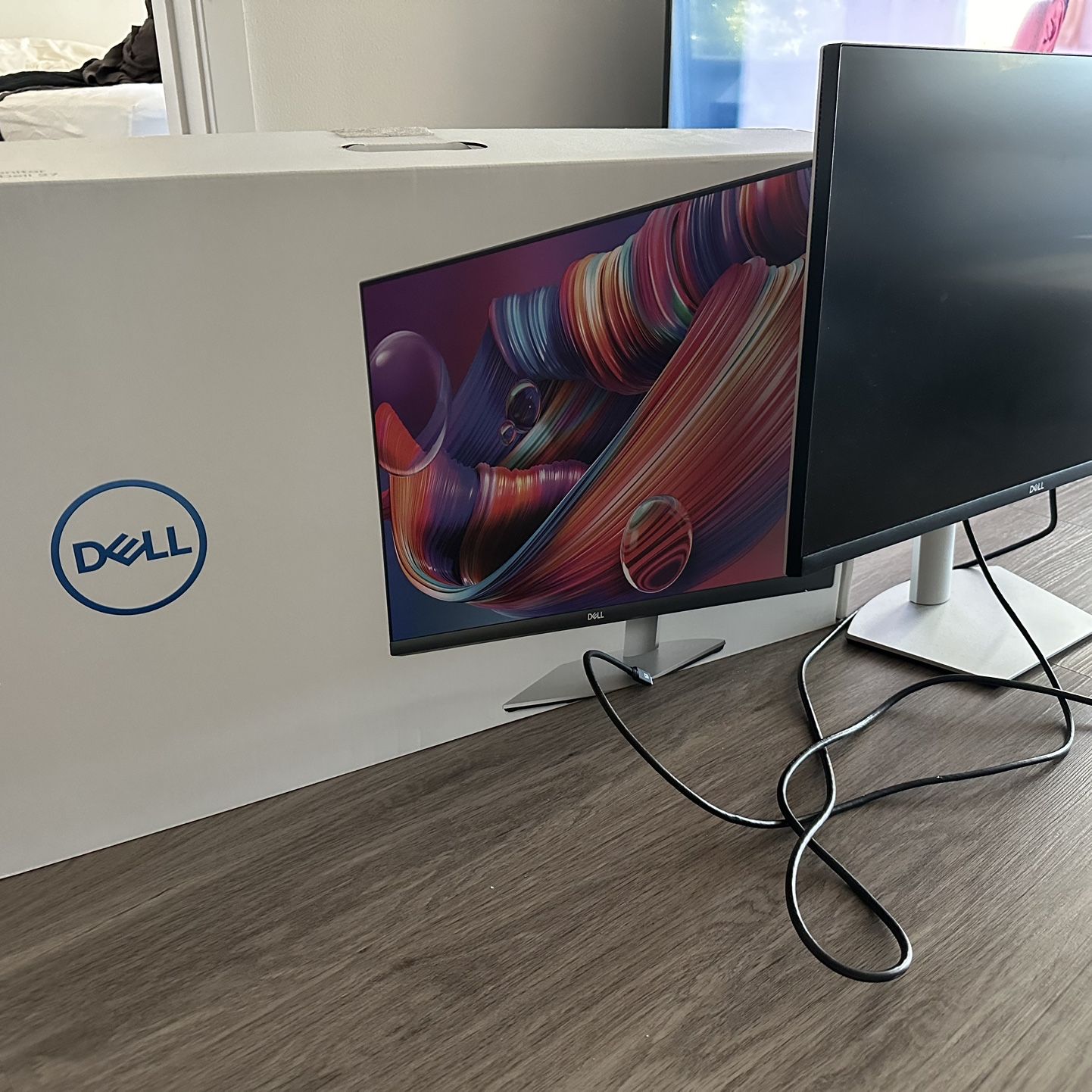 Dell S2722QC Monitor - 27 inch 4K USB-C for Sale in Mountain View 