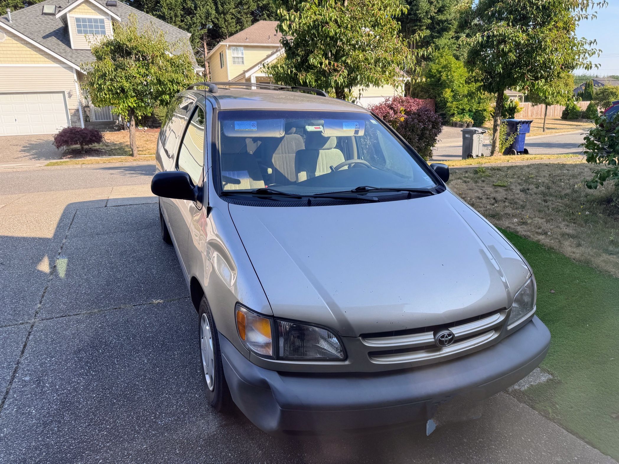 2000 Toyota Sienna