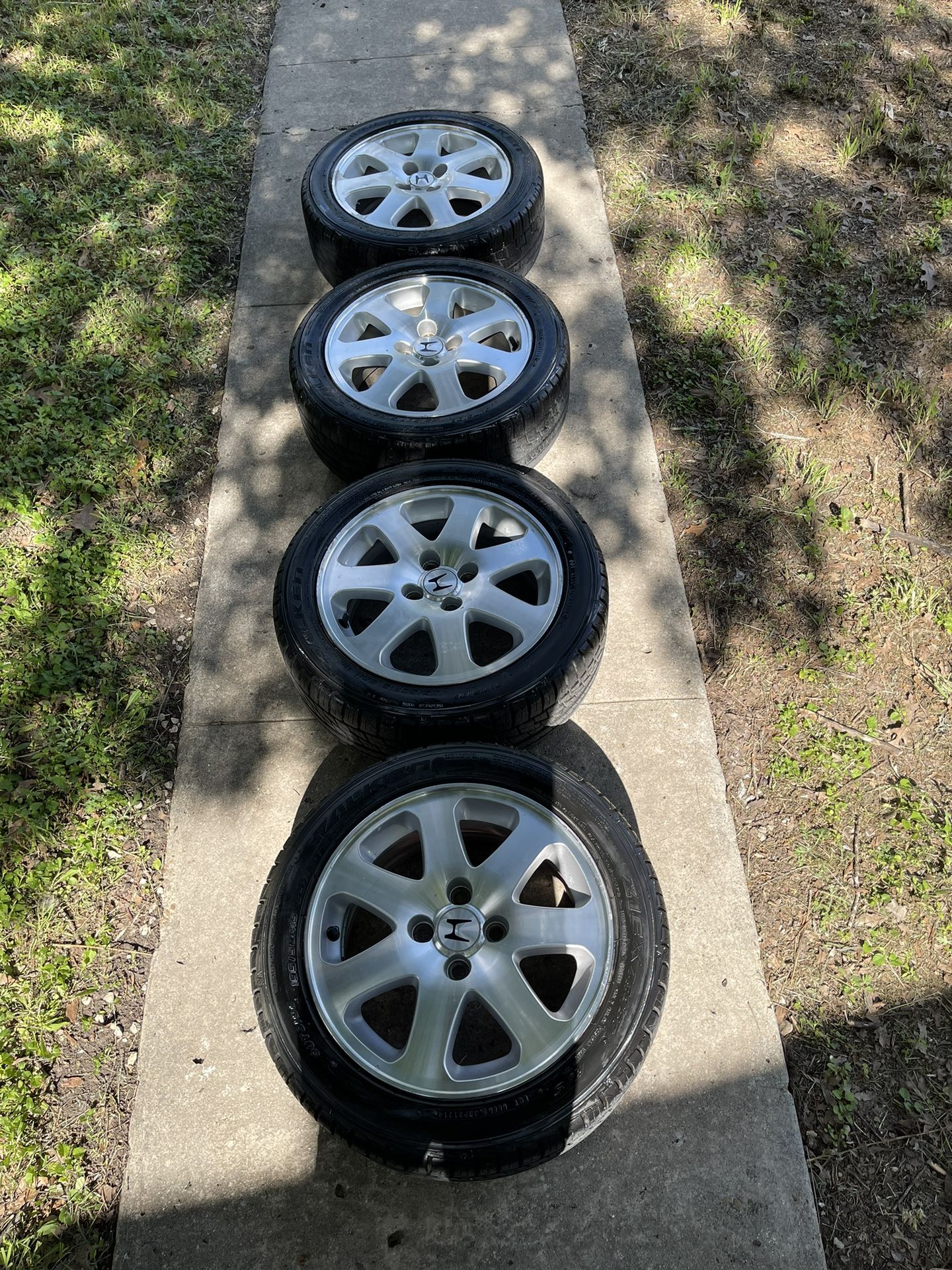 2000 Honda Civic Si EM1 Wheels for Sale in San Antonio, TX - OfferUp