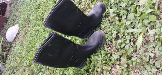 Rainboots for kids