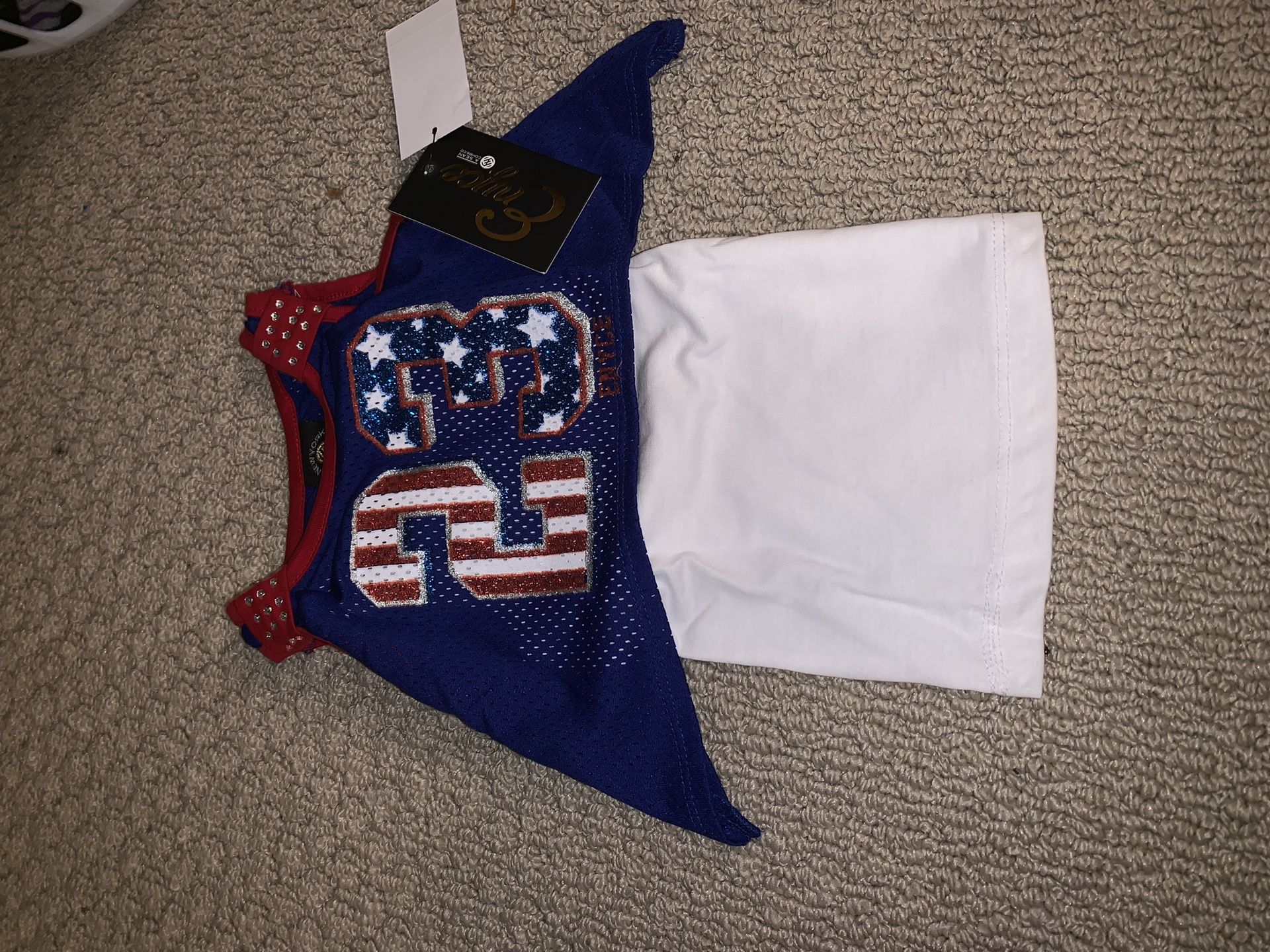 New 2 piece infant Enyce short set size 3-6 months. With tags
