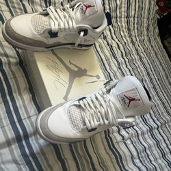 Jordan 4