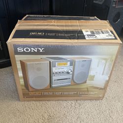 Sony CMT-NE3 Bookshelf Mini Hi-Fi Stereo System CD Cassette AM/FM w/Remote & Ant