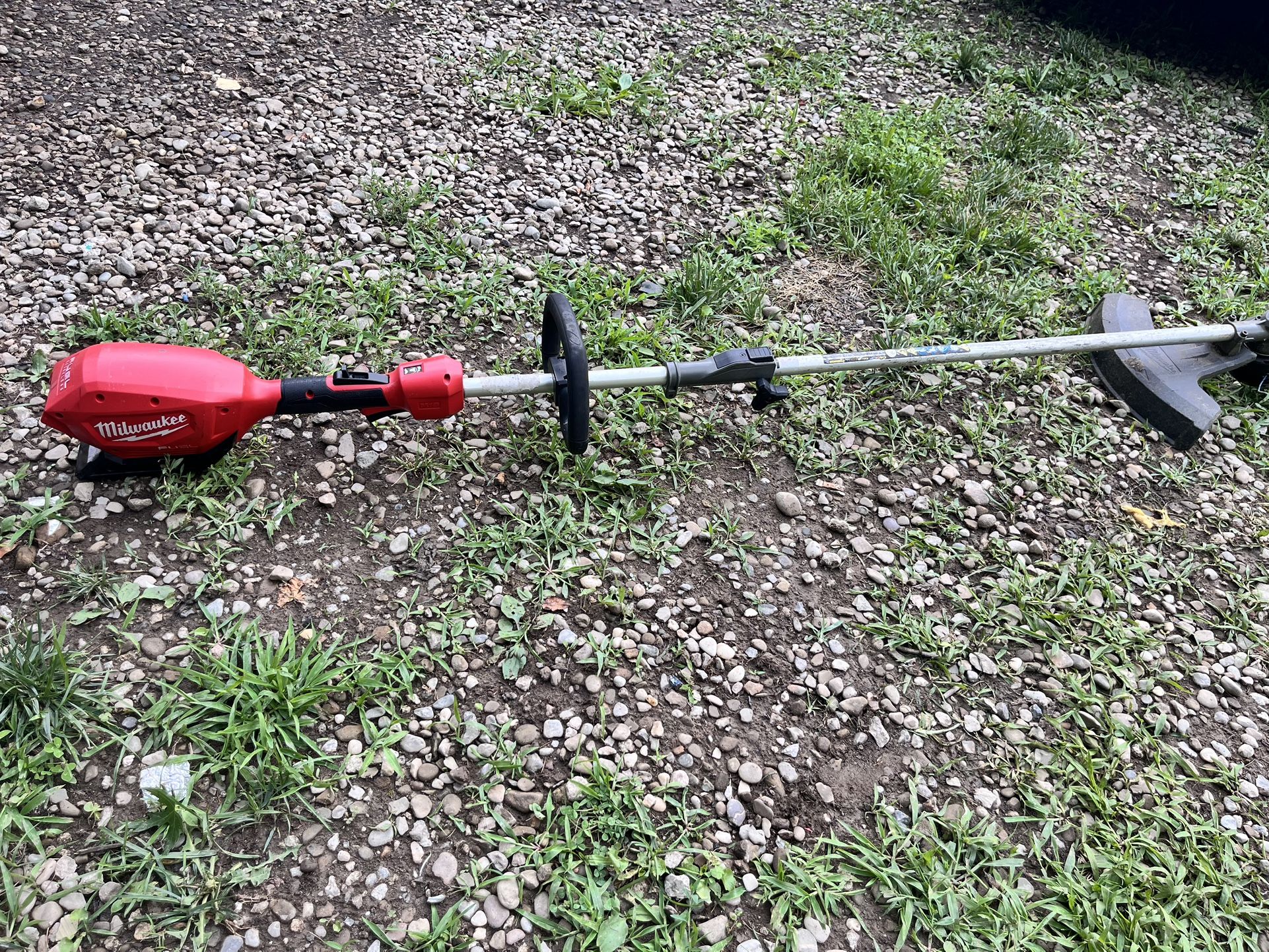 Milwaukee weedeater